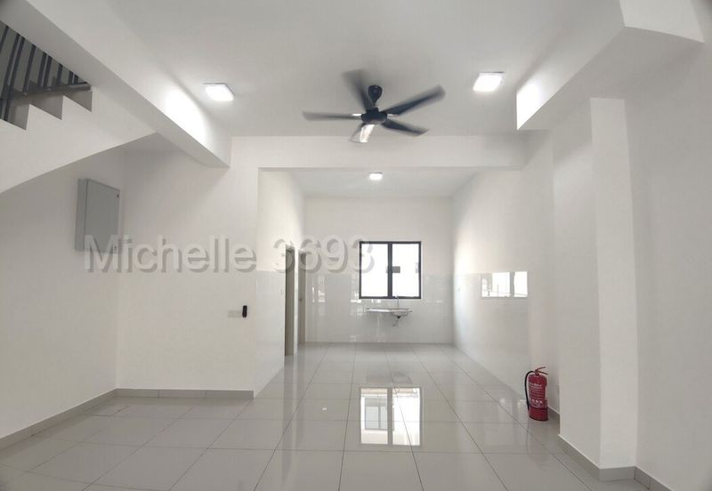 Robin @ Bandar Rimbayu