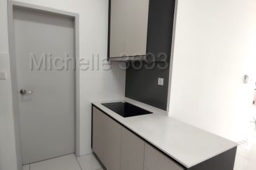 Amber Residence @ twentyfive.7