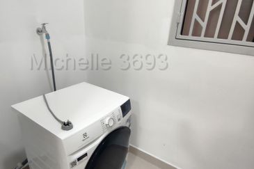 Amber Residence @ twentyfive.7