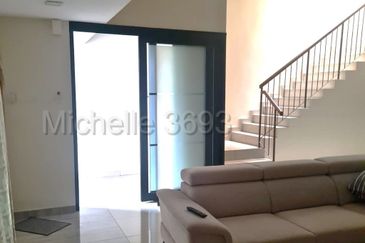 Scarlet @ Bandar Rimbayu