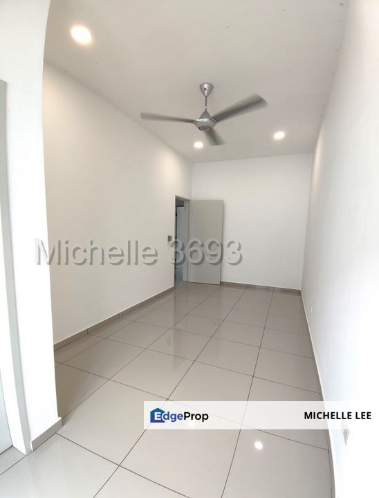 2 Storey House @ Bandar Rimbayu - 4 bedroom (1 water heater), Selangor, Telok Panglima Garang