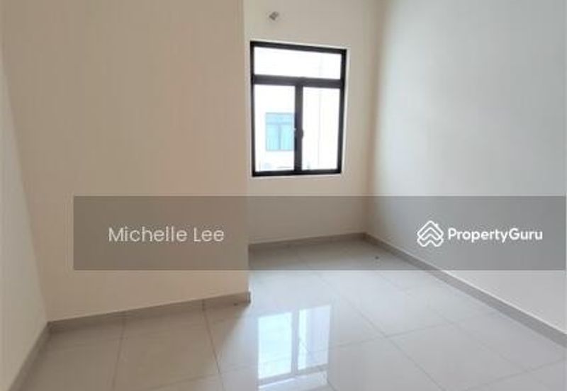 Scarlet @ Bandar Rimbayu