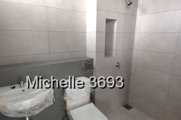 Robin @ Bandar Rimbayu