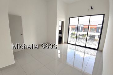 Robin @ Bandar Rimbayu