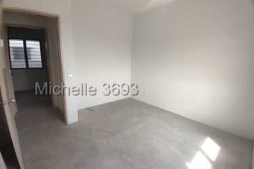 Halaman 11 @ Bandar Rimbayu ( Walk up Apartment) 