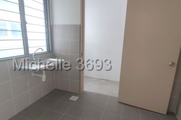 Halaman 11 @ Bandar Rimbayu ( Walk up Apartment) 