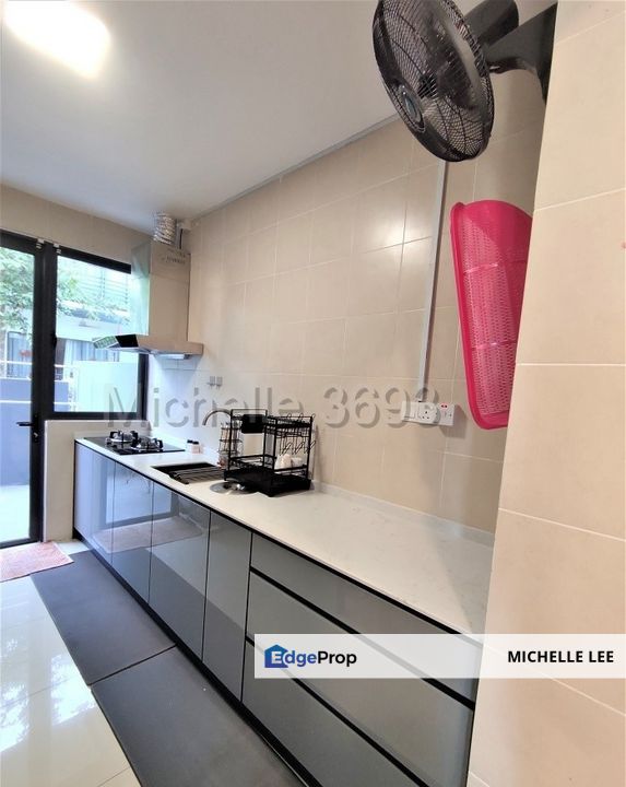 2 Storey END Lot House @ Bandar Rimbayu , Telok Panglima Garang - Renovated & Partly Furnished , Selangor, Telok Panglima Garang