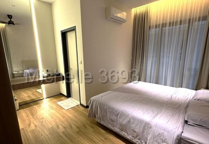 Lucent Residence @ twentyfive.7