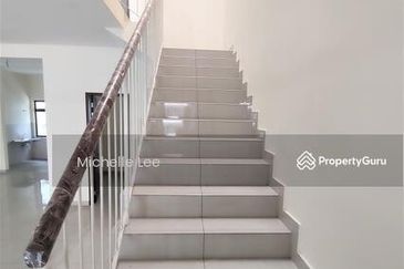 Scarlet @ Bandar Rimbayu