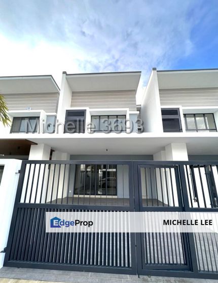 2 Storey House @ Bandar Rimbayu - partly furnished , Selangor, Telok Panglima Garang