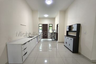 Scarlet @ Bandar Rimbayu