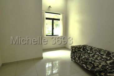 Scarlet @ Bandar Rimbayu