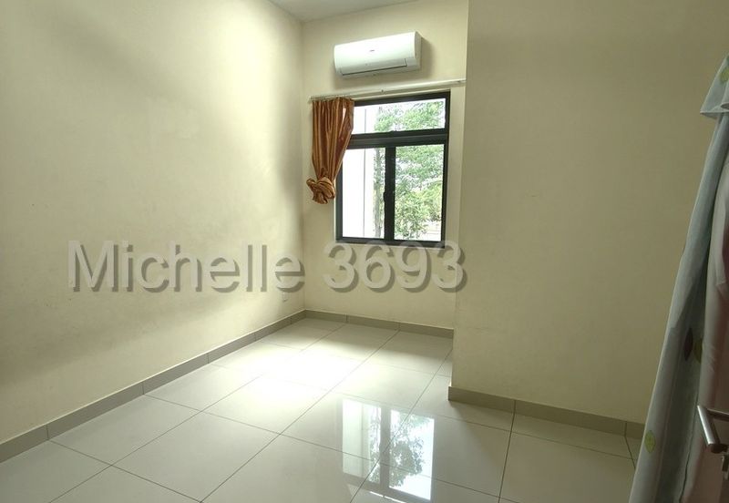 Scarlet @ Bandar Rimbayu