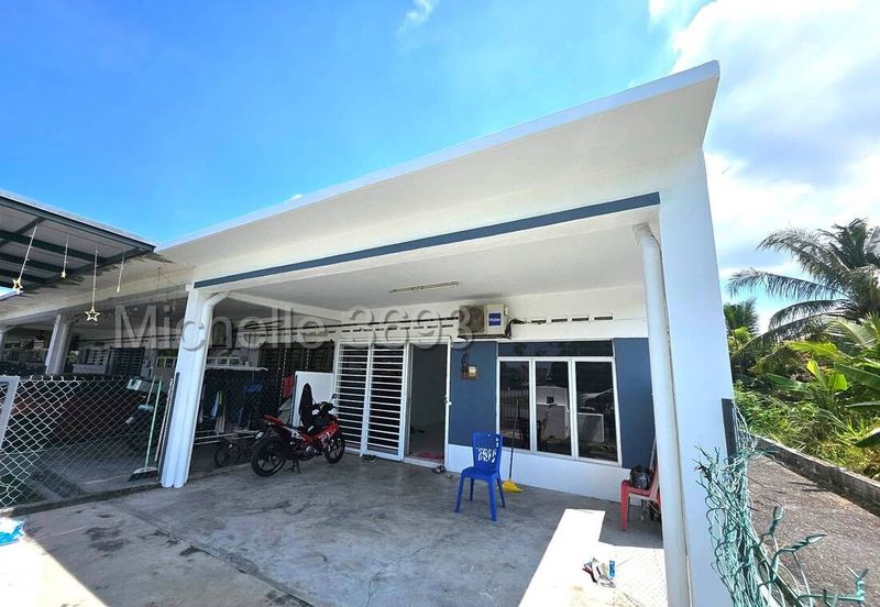 Taman Bahtera, Jalan Kebun Baru