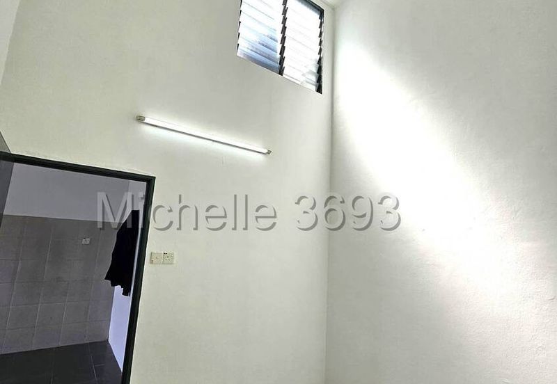 Taman Bahtera, Jalan Kebun Baru