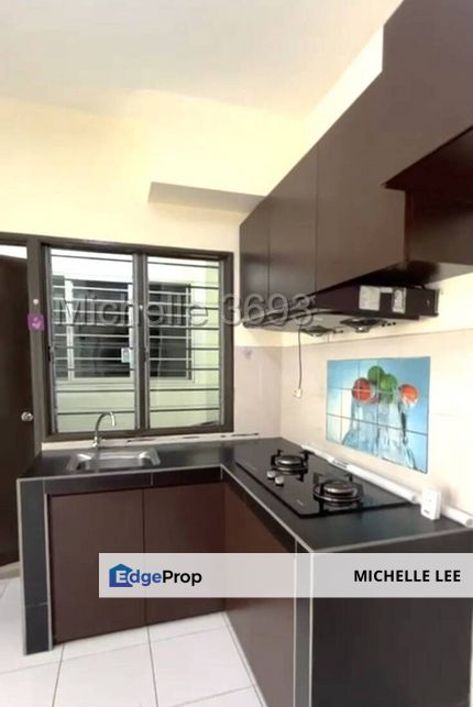 Pangsapuri Akasia @ Berjaya Park seksyen 32  Shah Alam - Partly Furnished RM1250/mth, Selangor, Shah Alam