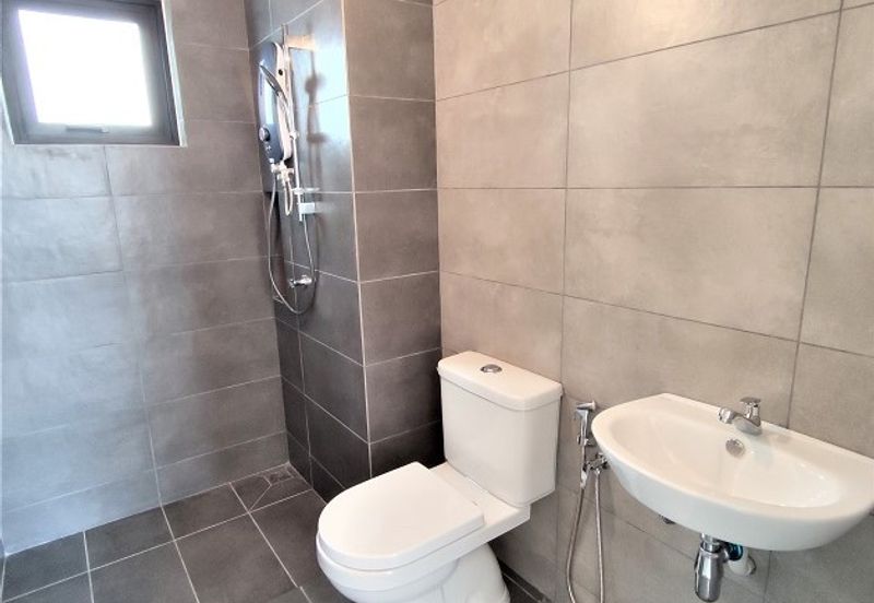 Amber Residence @ twentyfive.7