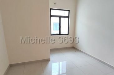 Scarlet @ Bandar Rimbayu