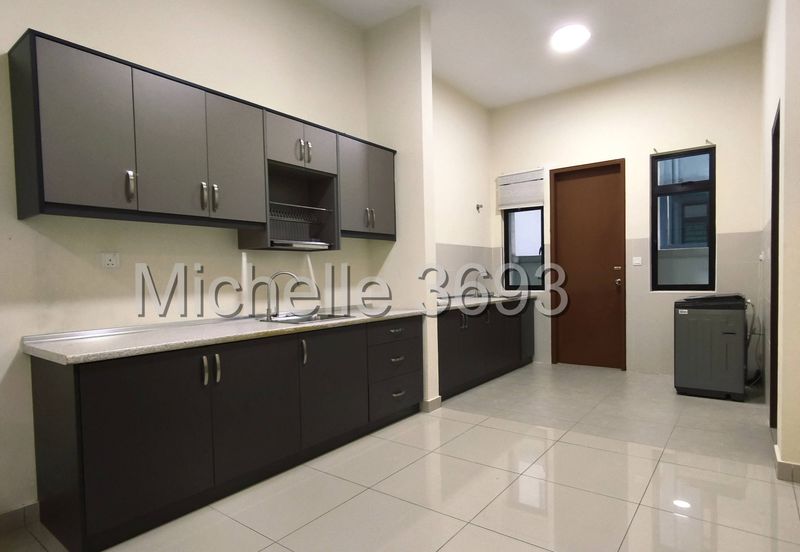 Scarlet @ Bandar Rimbayu