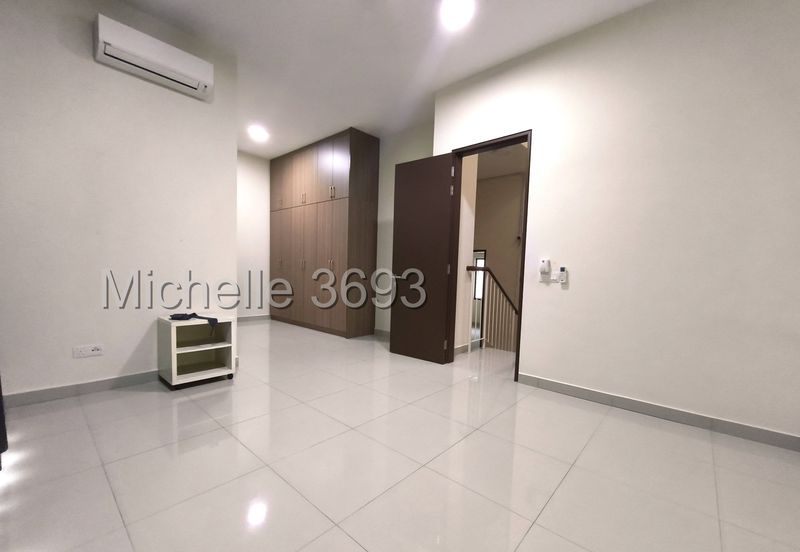 Scarlet @ Bandar Rimbayu