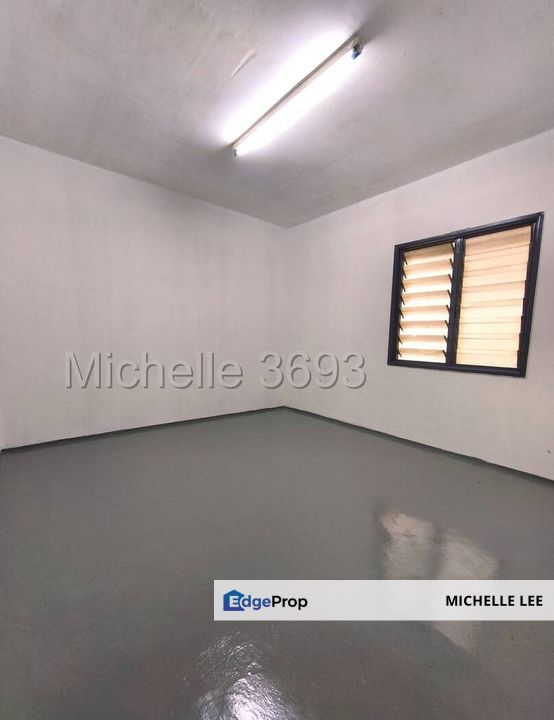 Pangsapuri Sri Nervillia @ Kota Kemuning - Newly painted RM780/mth (no lift), Selangor, Kota Kemuning