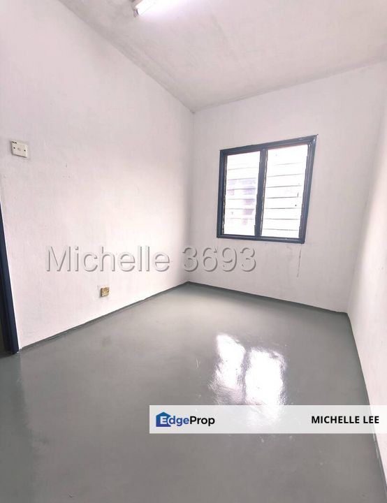 Pangsapuri Sri Nervillia @ Kota Kemuning - Newly painted RM780/mth (no lift), Selangor, Kota Kemuning