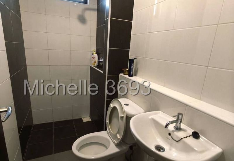 Periwinkle @ Bandar Rimbayu