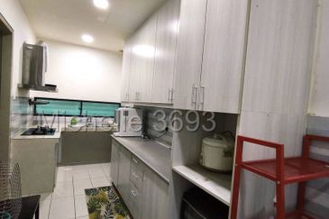 Periwinkle @ Bandar Rimbayu