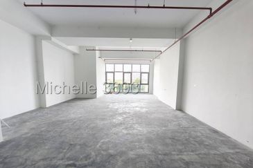 Quayside Shoppes, Amber Residence