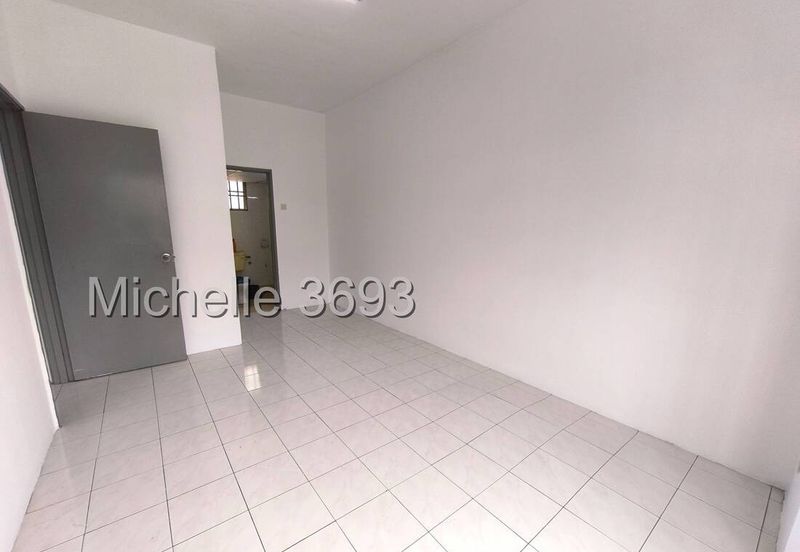 Pangsapuri Flora III