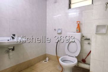 Pangsapuri Flora III