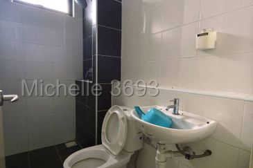 Periwinkle @ Bandar Rimbayu