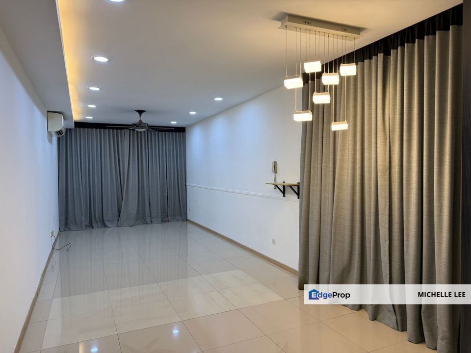 Vista Alam @ Shah Alam Sek.14 - Partly Furnished RM2000/mth , Selangor, Shah Alam