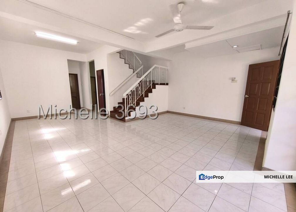 2 Storey House END Lot @ Kota Kemuning (Anggerik Aranda) - Newly painted , Selangor, Kota Kemuning