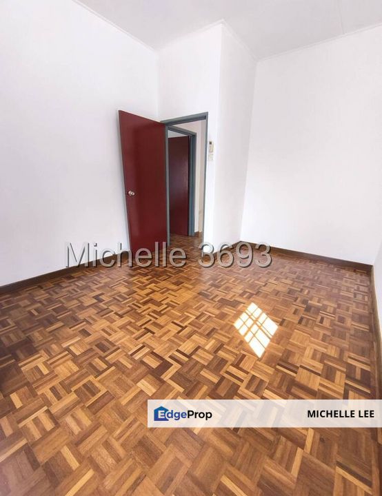 2 Storey House END Lot @ Kota Kemuning (Anggerik Aranda) - Newly painted , Selangor, Kota Kemuning