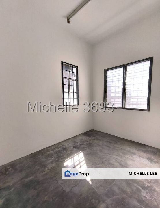 2 Storey House END Lot @ Kota Kemuning (Anggerik Aranda) - Newly painted , Selangor, Kota Kemuning