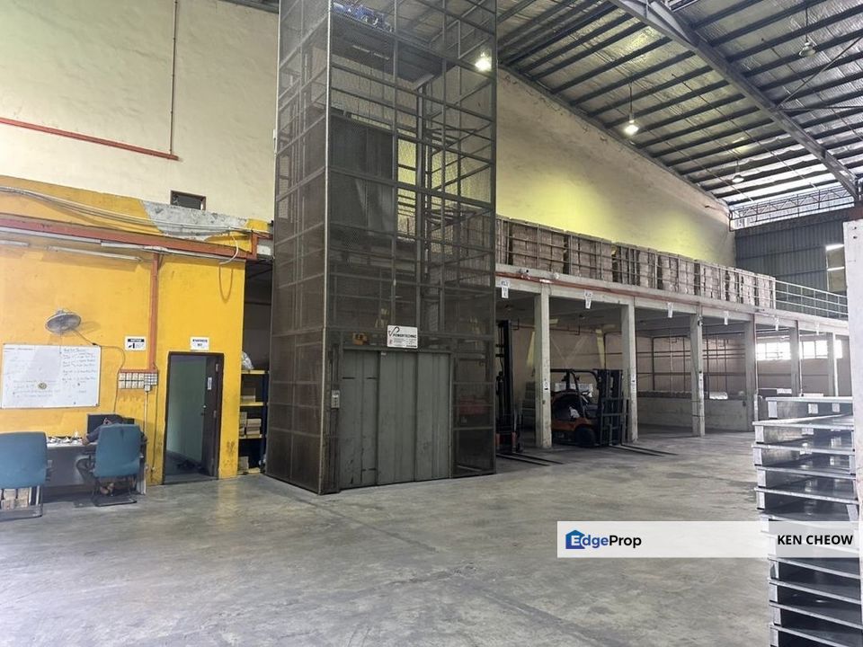 Permas Jaya - Detached Factory For Sale, Johor, Masai