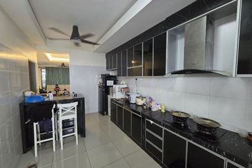 DOUBLE STOREY TERRACE HOUSE - BANDAR TIRAM
