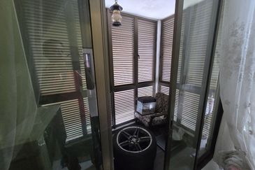 DOUBLE STOREY TERRACE HOUSE - BANDAR TIRAM