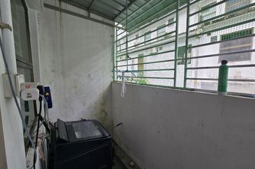 DOUBLE STOREY TERRACE HOUSE - BANDAR TIRAM