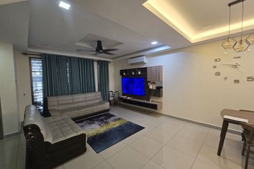 DOUBLE STOREY TERRACE HOUSE - BANDAR TIRAM