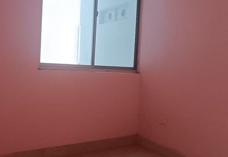 Condo AMADESA Desa Petaling