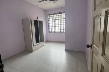 Terrace House - Taman Puteri Wangsa, Ulu Tiram