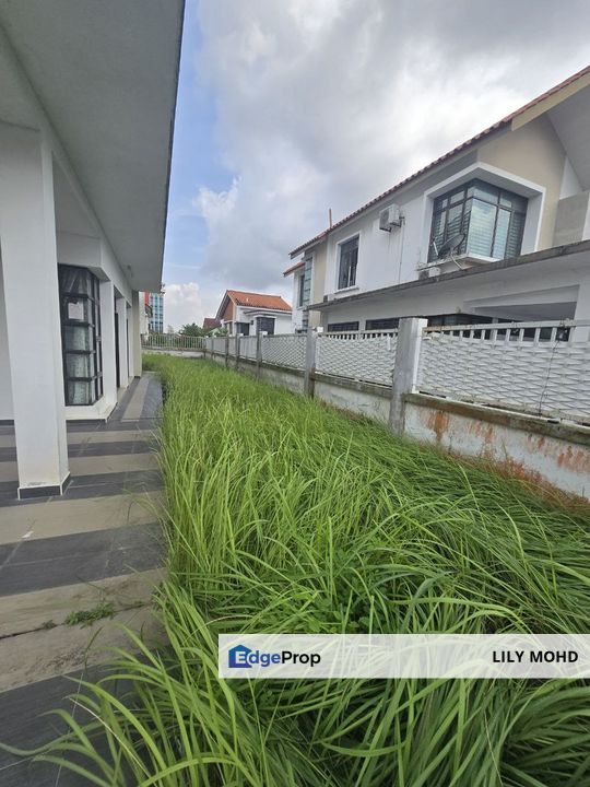 Semi D 2 Tingkat Tmn Bukit Dahlia Pasir Gudang, Johor, Pasir Gudang