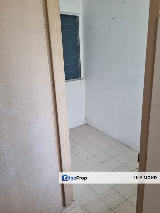 Taman Desa Kempas Apartment Tingkat 3, Johor, Johor Bahru