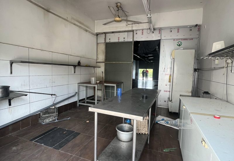 Renovated Ground Floor Shop Taman Impian Kluang