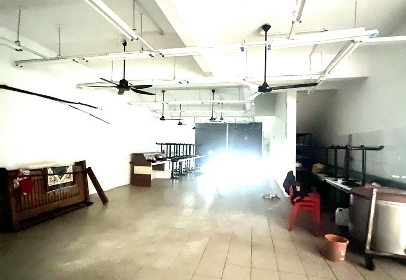 Renovated Ground Floor Shop Taman Impian Kluang