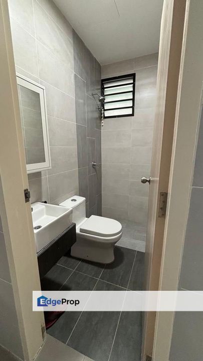 Double Storey Terrace Forest Heights SuperLink, Negeri Sembilan, Senawang