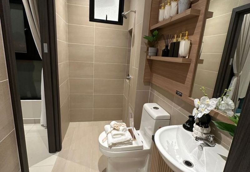 Service Apartment in Kota Iskandar Freehold 