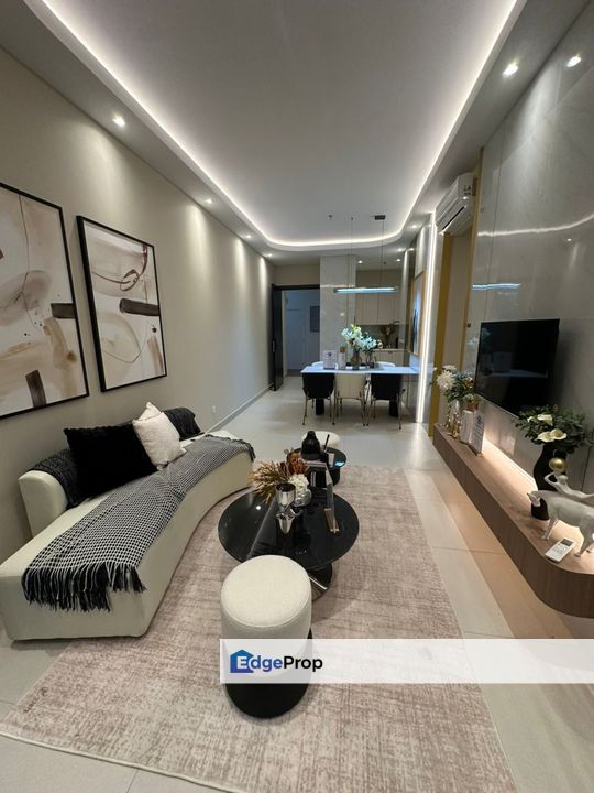 Service Apartment in Kota Iskandar Freehold , Johor, Nusajaya